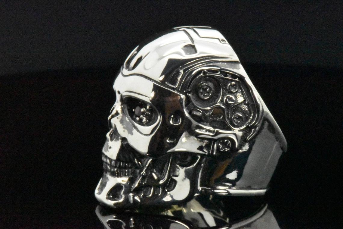 Sterling Silver Mens Large T500 Terminator Skull Ring